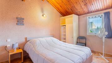 2 habitaciones, tabla de planchar con plancha y wifi