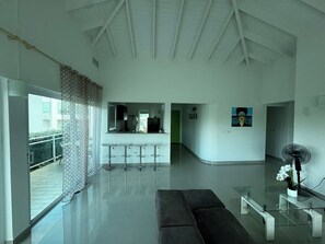 TV - Casa Beso del Sol Piscadera Harbour Village (Willemstad)