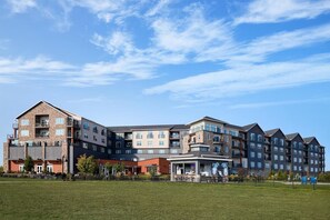 المنشأة من الخارج