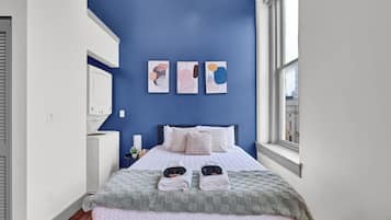 1 bedroom, iron/ironing board, WiFi, bed sheets