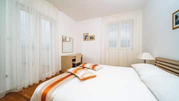 Nôi/giường cho trẻ sơ sinh