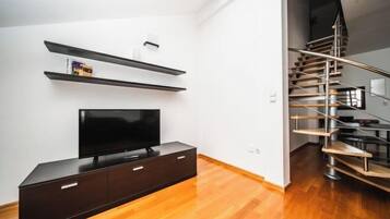 Nôi/giường cho trẻ sơ sinh