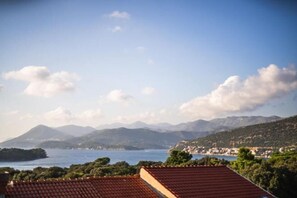 Cribs/infant beds - Pervanovo Apartments with Free Parking (Dubrovnik)