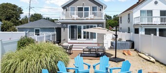 Cozy Beachfront Paradise — Hot Tub, Fire Pit & Views for Days
