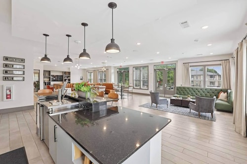 Landing Furnished Apartments - Northwest Charlotte