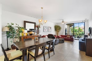 Dining room - Elegant Condo in High-End Resort Community with Pool and Beach Club Access (Sardinal)