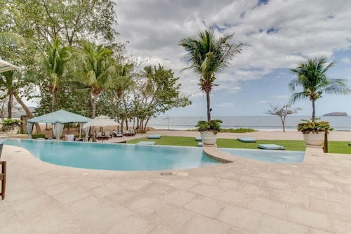 Elegant Condo in High-End Resort Community with Pool and Beach Club Access