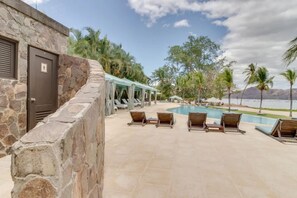 Alberca al aire libre 