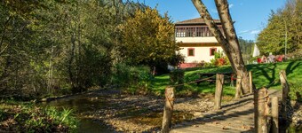 Casa de Aldea 'Blanca' in the Heart of Asturian Mountains