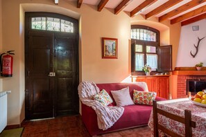 Télévision, cheminée