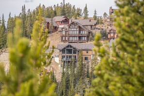 Exterior - Ski-in/Ski-out Home with Private Hot Tub, Mtn Views and Fireplace! (Big Sky)