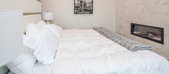 New Listing! Ski-in/Ski-out Home with Private Hot Tub, Mtn Views and Fireplace!