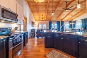 Fridge, microwave, oven, stovetop - Mountain Views Retreat|Hot Tub • Views • Game Room (Sevierville)