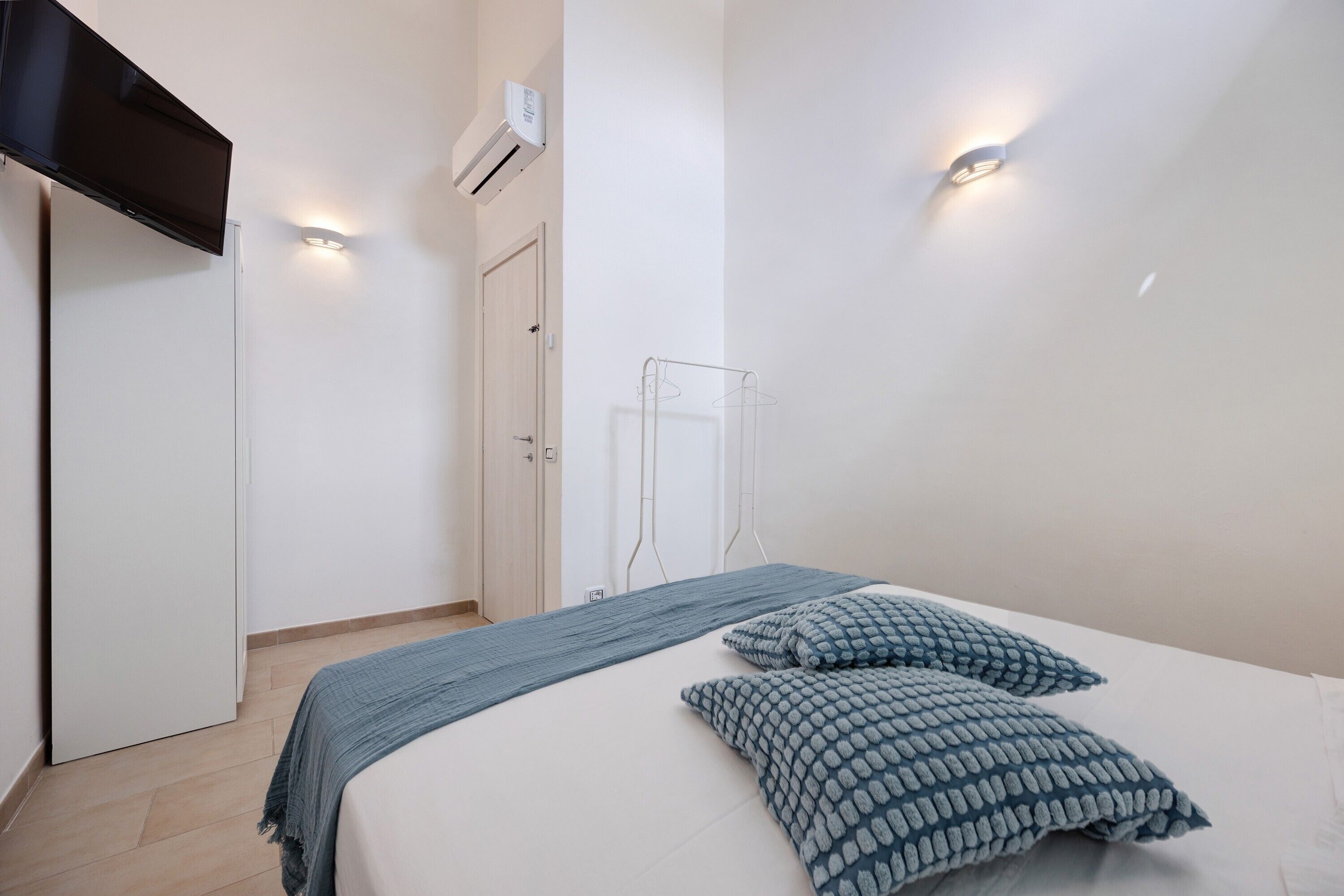 2 室のベッドルーム、WiFi、ベッドシーツ