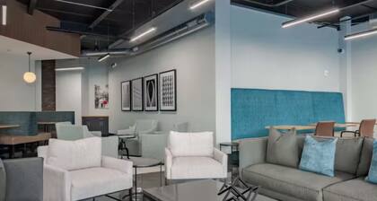 Charming 1 bedroom apartment with fitness center lovely Buckhead