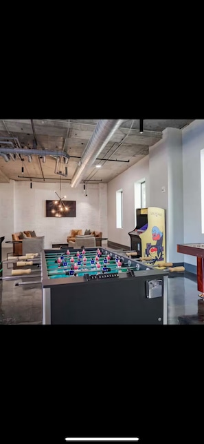 غرفة الألعاب