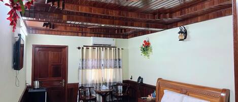 In-room safe, blackout curtains, soundproofing, iron/ironing board