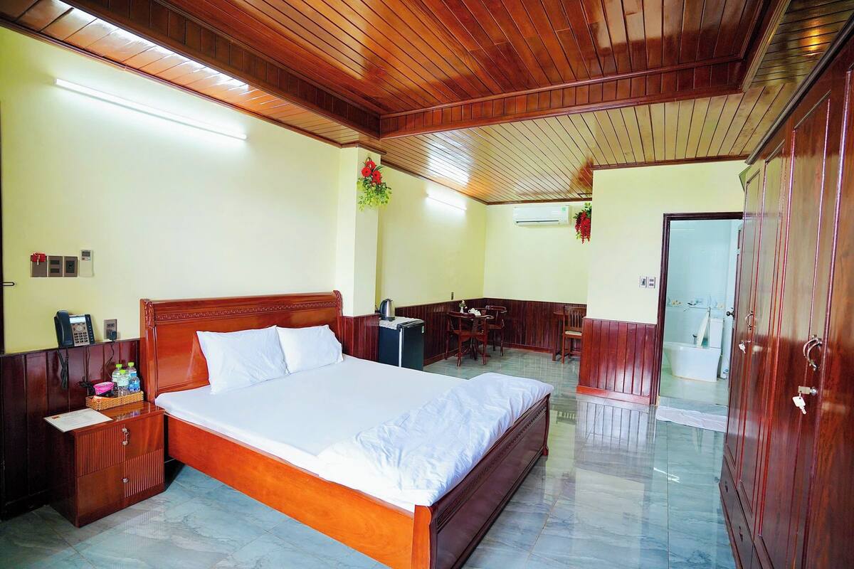 Deluxe Double Room, City View | In-room safe, blackout drapes, soundproofing, iron/ironing board