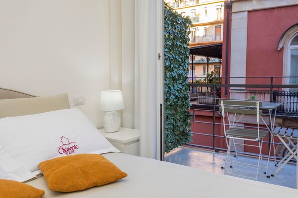 1 غرفة نوم ومكواة/لوح كي وواي فاي وملاءات أسرّة