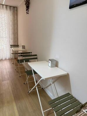 تناول الطعام