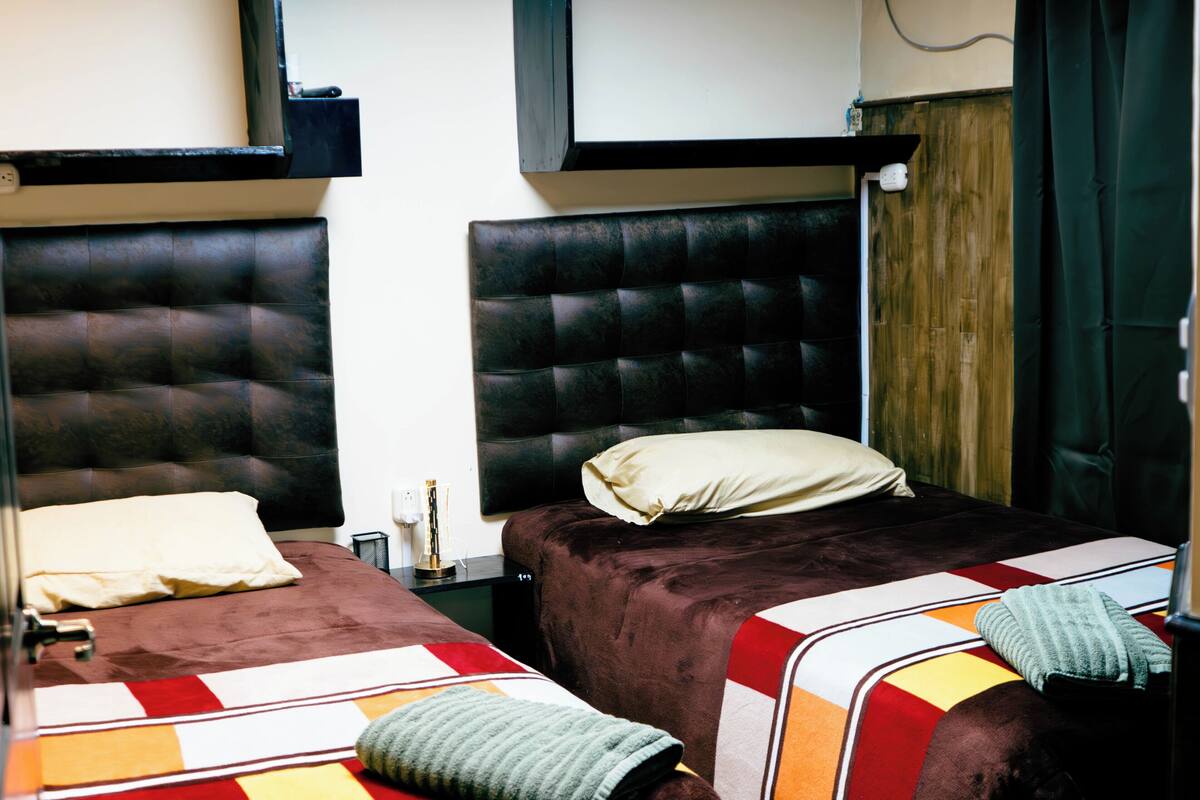 Standard Double Room Single Use | Desk, free WiFi