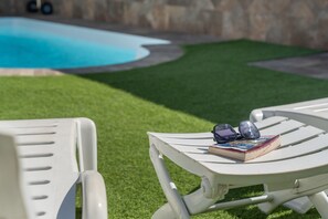 A heated pool - Vacation Apartment '4 Apartamentos Omanai Tenerife Sur' with Private Terrace and Wi-Fi (Arona)