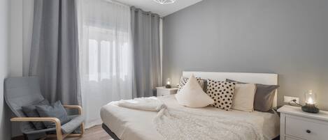 1 camera, ferro/asse da stiro, Wi-Fi, lenzuola