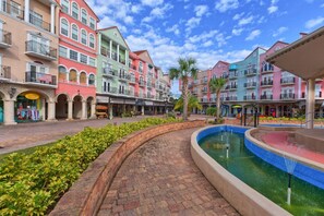 Outdoor pool, a heated pool - Peaceful 3BR Condo - Pond View + Pool + Elevator Near Golfing & Beaches (Palm Coast)