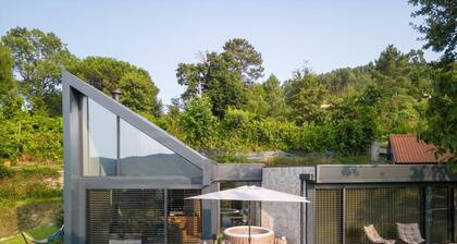 Chalet 'Casas De Bouro 3 Do Alecrim' mit Sauna und privatem Whirlpool