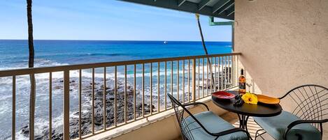 Condo, 1 Queen Bed, Lanai, Ocean View (Kona Reef A32) | Outdoor dining