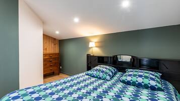 1 habitación, wifi y ropa de cama