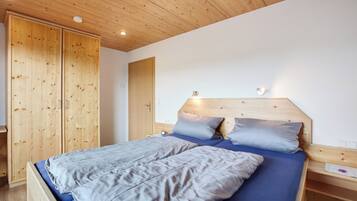 1 camera, Wi-Fi, lenzuola