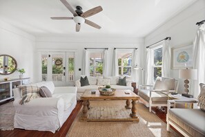 TV, fireplace - Cityside Sanctuary: Pool, Game Room, Steps to Town! (St. Augustine)