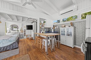 7 bedrooms, iron/ironing board, WiFi, bed sheets - Cityside Sanctuary: Pool, Game Room, Steps to Town! (St. Augustine)