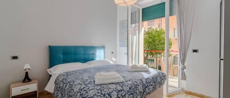 1 chambre, fer et planche Ă repasser, Wi-Fi, literie fournie