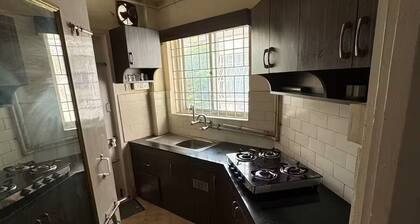 Prime Location 2-Bedroom Home - Minutes from Metro, Shopping & Airport