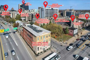Exterior - Near Hospitals & DT ~ Roomy+Parking+W/D+Churchill (Louisville)