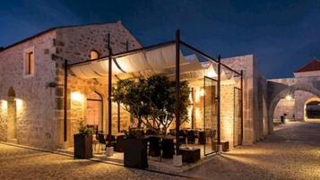 House (Historic Han Hideaway Deluxe Suite) | Aerial view