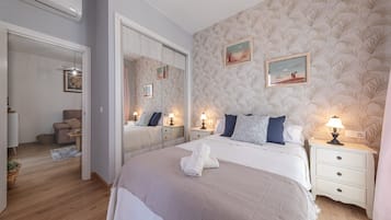 Ferros/tábuas de passar roupa, Wi-Fi, roupa de cama