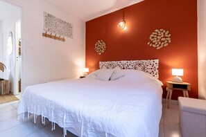 Tabla de planchar con plancha 