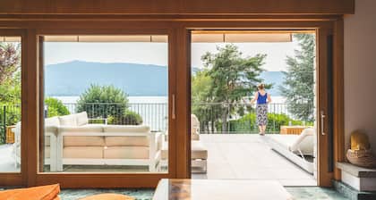 Villa Sarmaz – Accès direct au lac et ponton privé