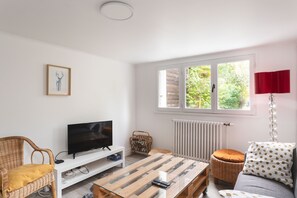 TV - La Maison du Sud - 4km de la Gare (Saint-Jacques-de-la-Lande)