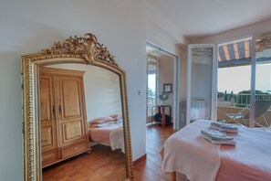 2 bedrooms, iron/ironing board, free WiFi, bed sheets - Le Boulevard des Cigales - Proche du Port (La Ciotat)