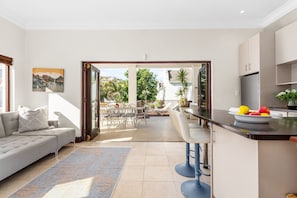 บ้านพัก (3 Bedrooms) | ภายใน