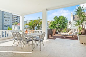 House (3 Bedrooms) | Front of property - Villa 17 on Graham (Cape Town)