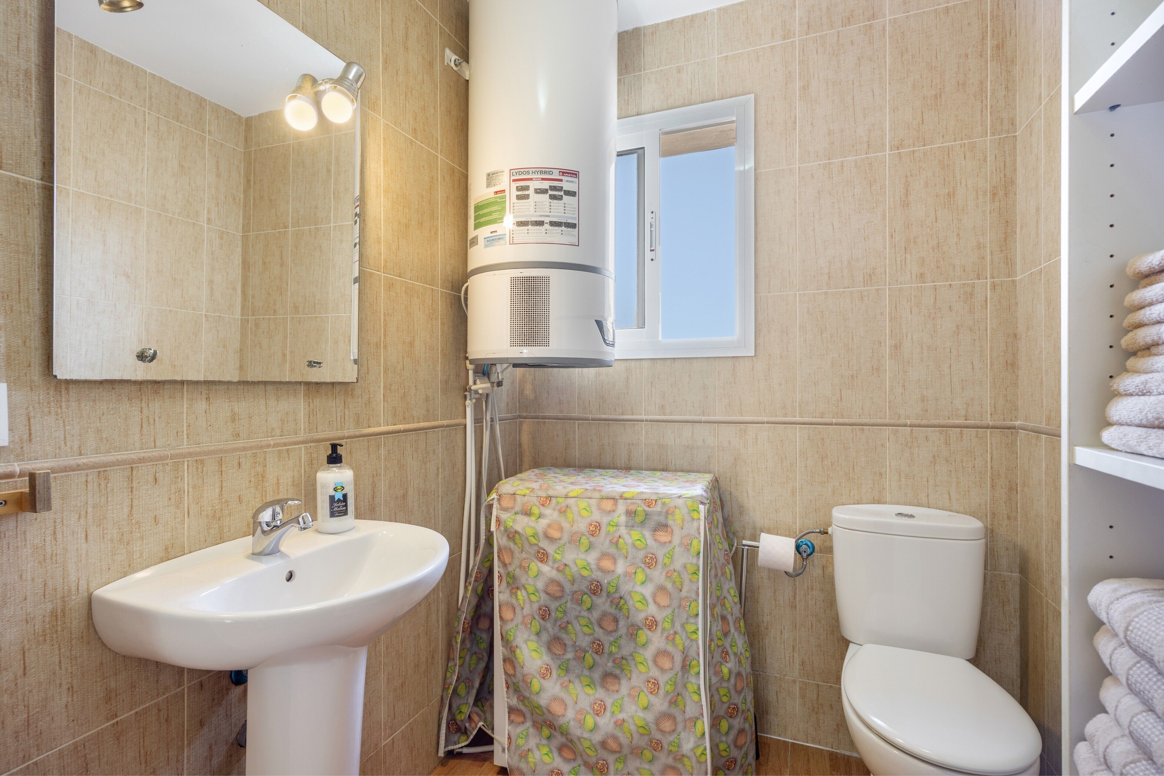 Douche, serviettes fournies