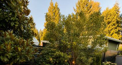 Cozy Garden Suite with Fire Pit | Near Trails & Grouse