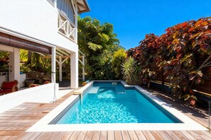 Pool - Granada (Le Diamant)