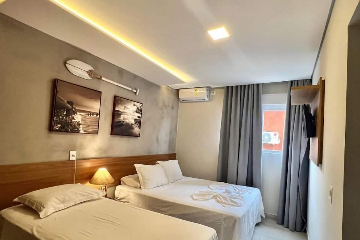 Phòng cơ bản | Bàn ủi/dụng cụ ủi quần áo, truy cập Internet không dây miễn phí