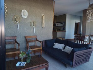 Living area - Pousada Casatua (São Sebastião)